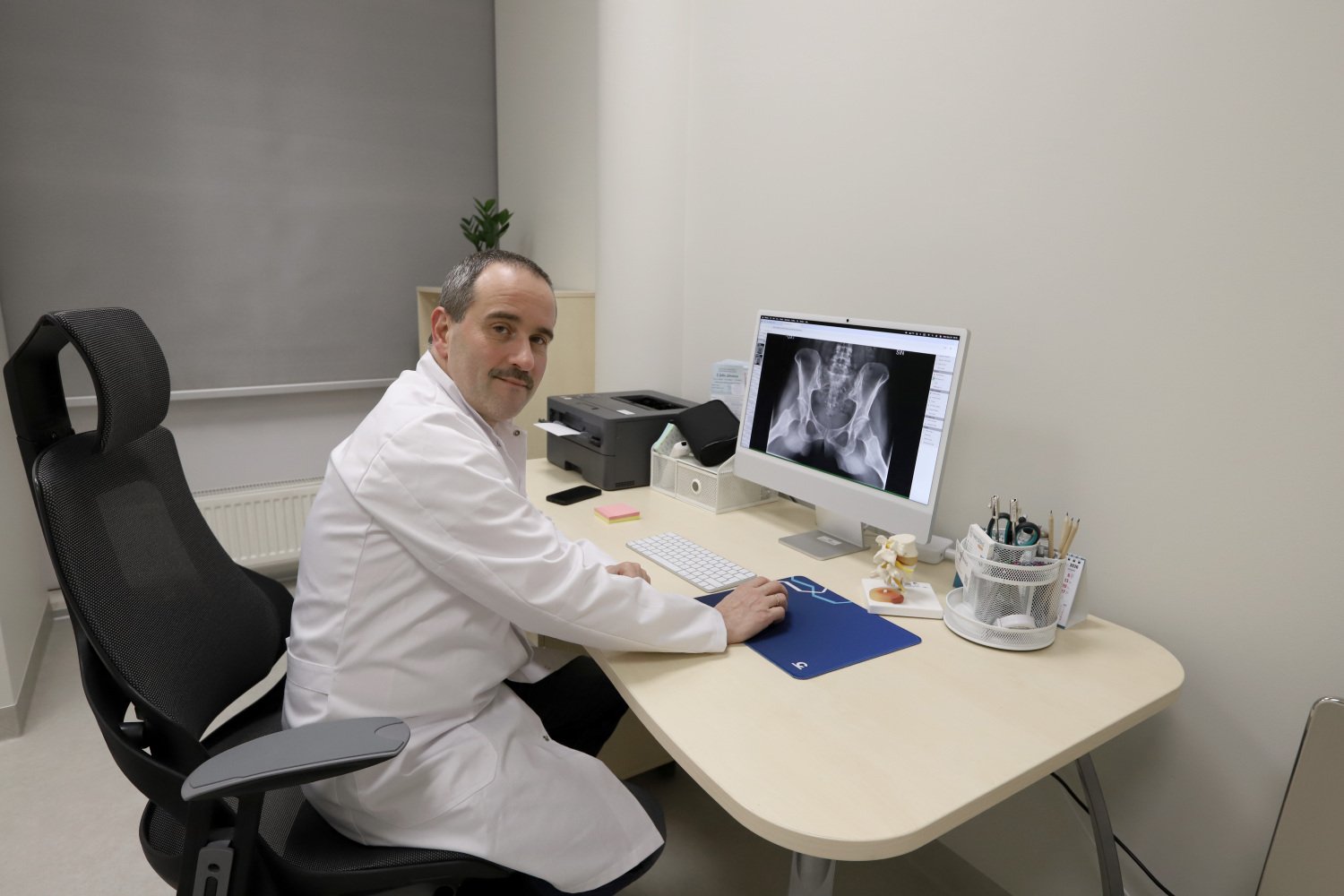 Dr. Mihails Arons Algologs, Anesteziologs, Reanimatologs (25)