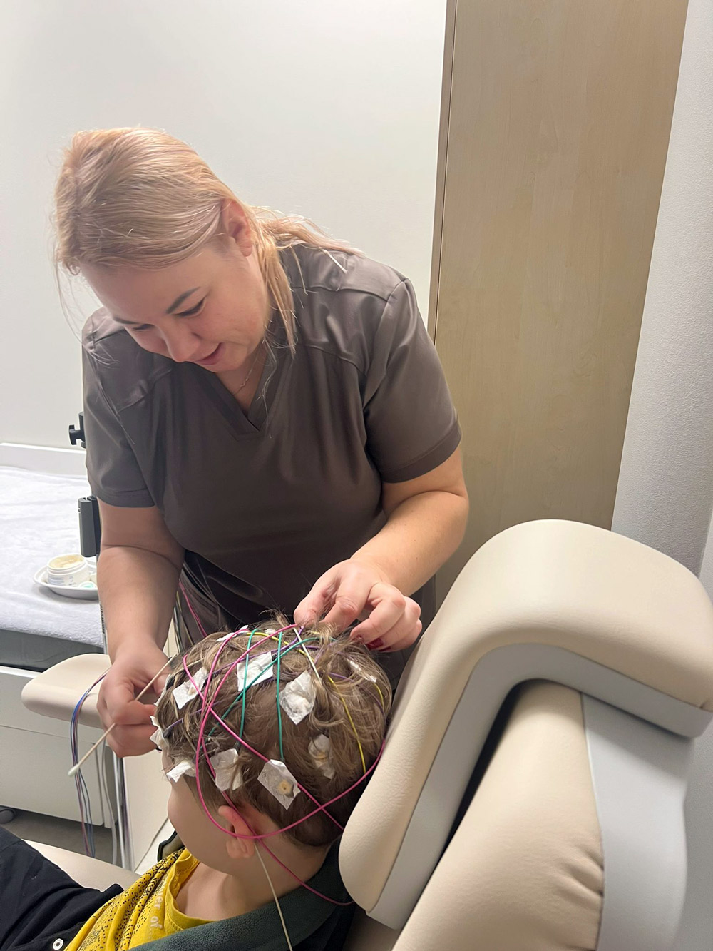 Elektroencefalogramma-neiromed-astra-neiroklinika