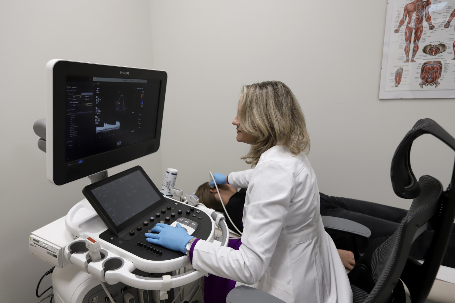 Galvas un kakla asinsvadu izmeklēšana ar krāsu kodētu doplerogrāfiju neiromed astra pakalpojums (24)